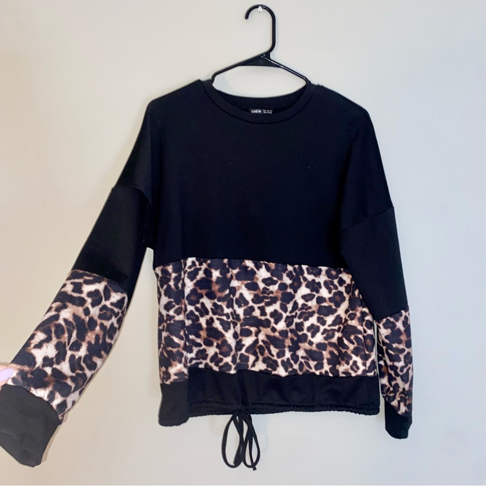 SHEIN size small black and leopard print sweater